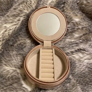 Round Zip Travel Jewelry Case